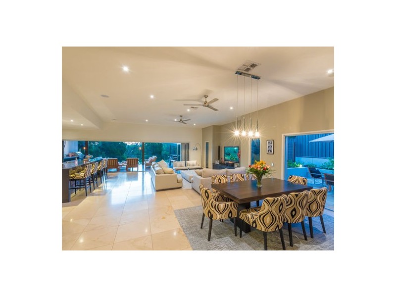 23 Banksia Avenue, Noosa Heads QLD 4567