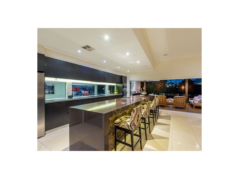 23 Banksia Avenue, Noosa Heads QLD 4567