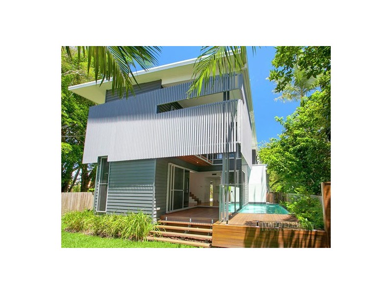 2/15 Ann St, Noosaville QLD 4566