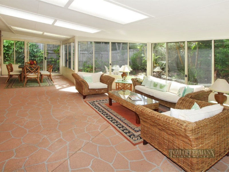 8 Burgess Drive, Tewantin QLD 4565