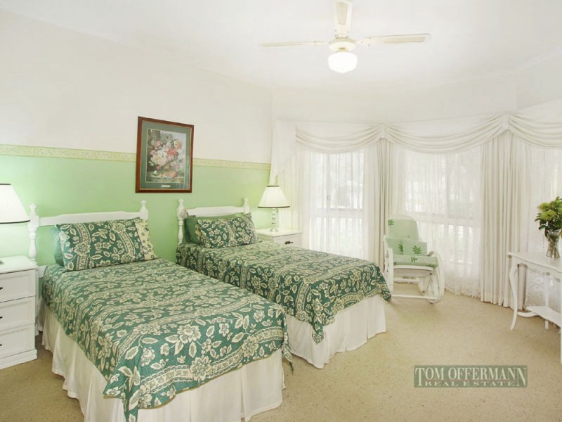 8 Burgess Drive, Tewantin QLD 4565