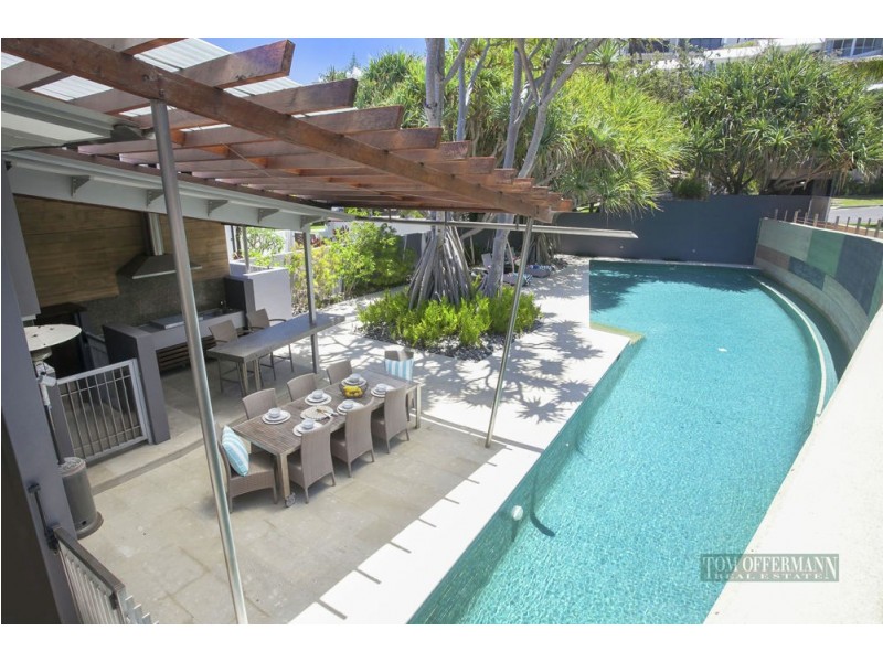 6 Belmore Tce, Sunshine Beach QLD 4567