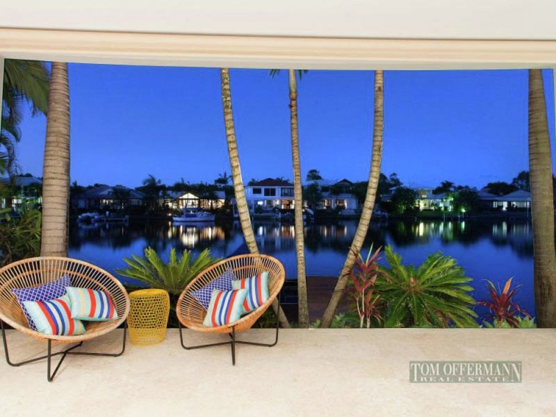 8 Seahorse Place, Noosa Waters QLD 4566