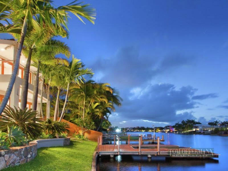 8 Seahorse Place, Noosa Waters QLD 4566
