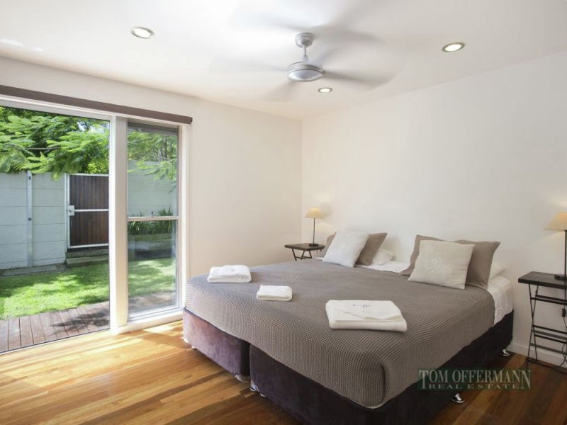 1 Nairana Rest, Noosa Heads QLD 4567