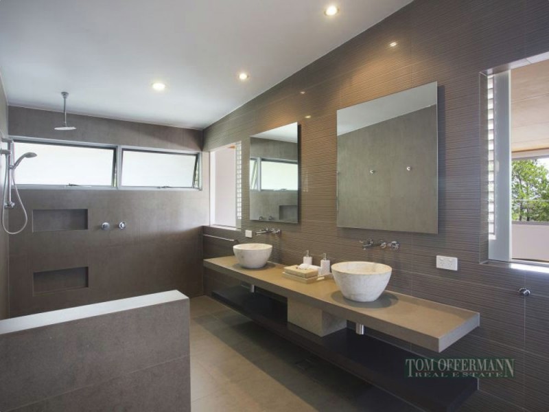 1 Nairana Rest, Noosa Heads QLD 4567