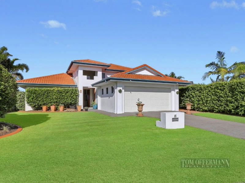56 Southern Cross Pde, Sunrise Beach QLD 4567