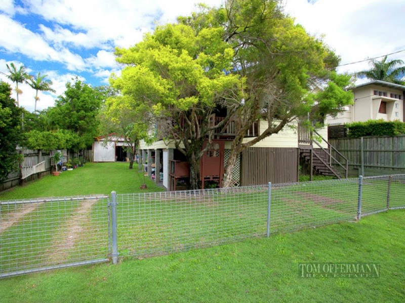 38 Elizabeth St, Noosaville QLD 4566