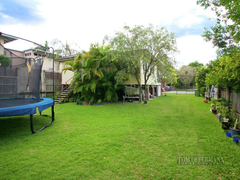 38 Elizabeth St, Noosaville QLD 4566