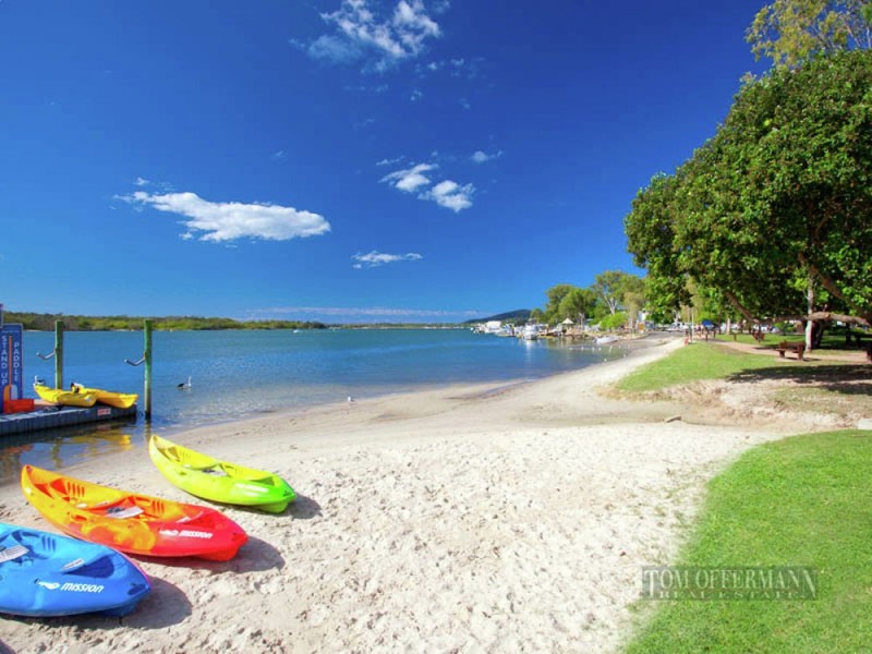 38 Elizabeth St, Noosaville QLD 4566