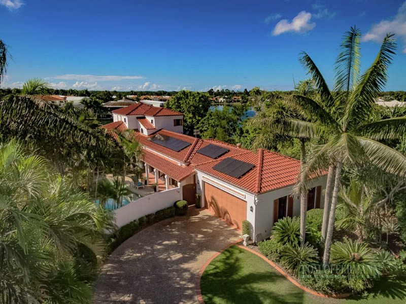 39 Saltwater Ave, Noosa Waters QLD 4566