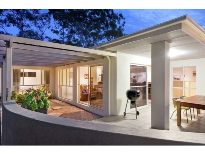 27 Sternlight Street, Noosa Waters QLD 4566