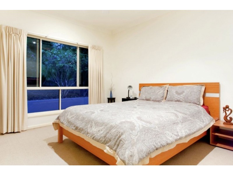 27 Sternlight Street, Noosa Waters QLD 4566