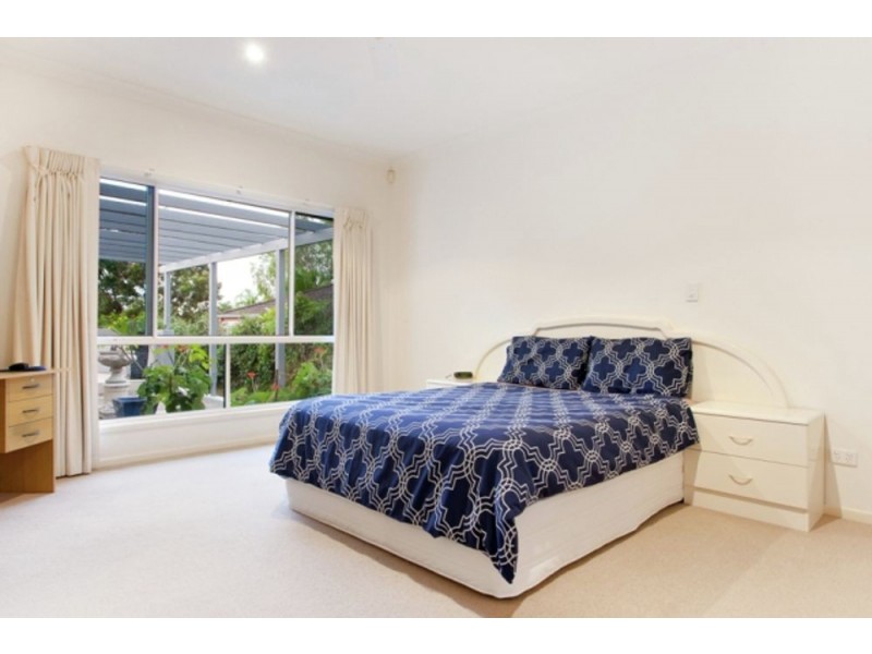 27 Sternlight Street, Noosa Waters QLD 4566