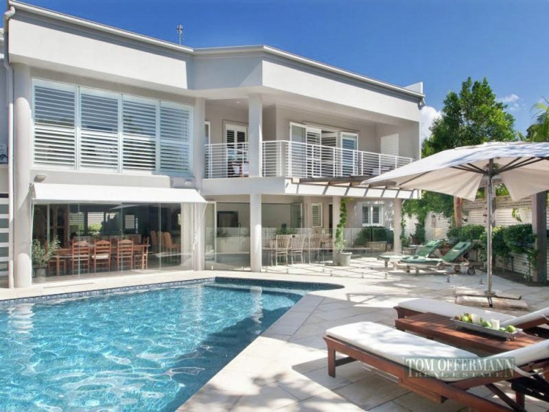 24 Dolphin Cres, Noosaville QLD 4566