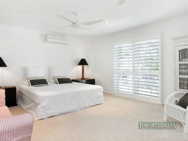 24 Dolphin Cres, Noosaville QLD 4566