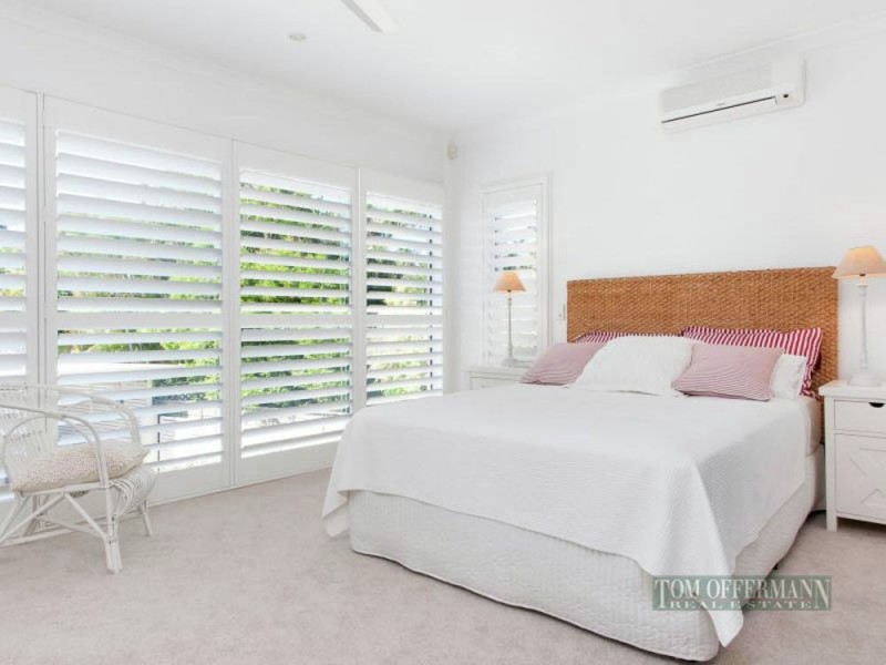 24 Dolphin Cres, Noosaville QLD 4566