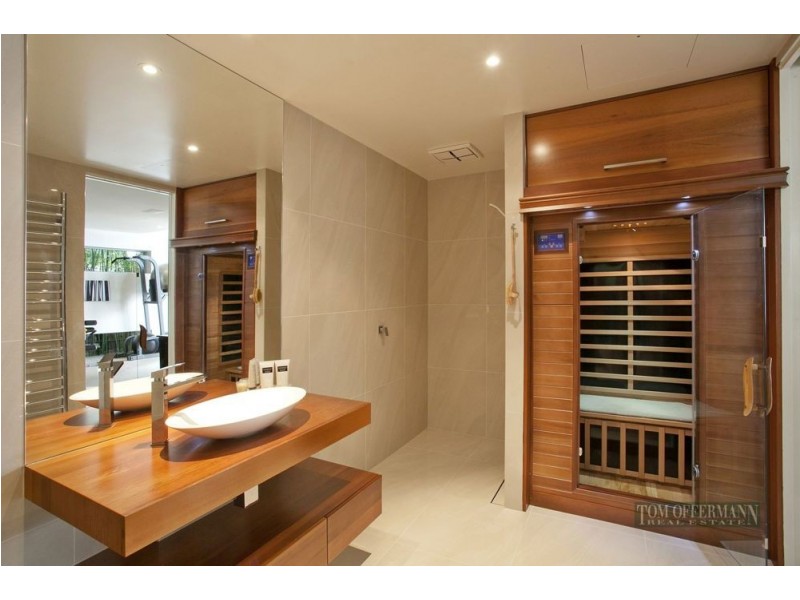 6 Allambi Rise, Noosa Heads QLD 4567