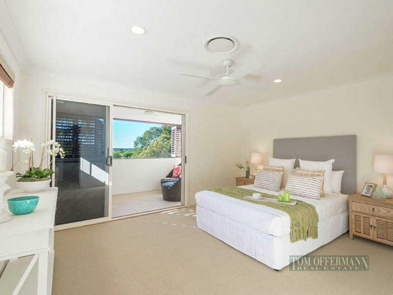 4 Admiral Ct, Noosaville QLD 4566