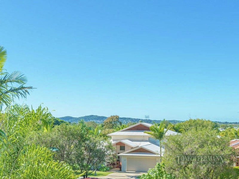 4 Admiral Ct, Noosaville QLD 4566