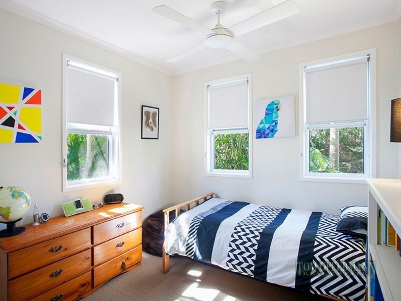 2 Cherrywood Close, Marcus Beach QLD 4573