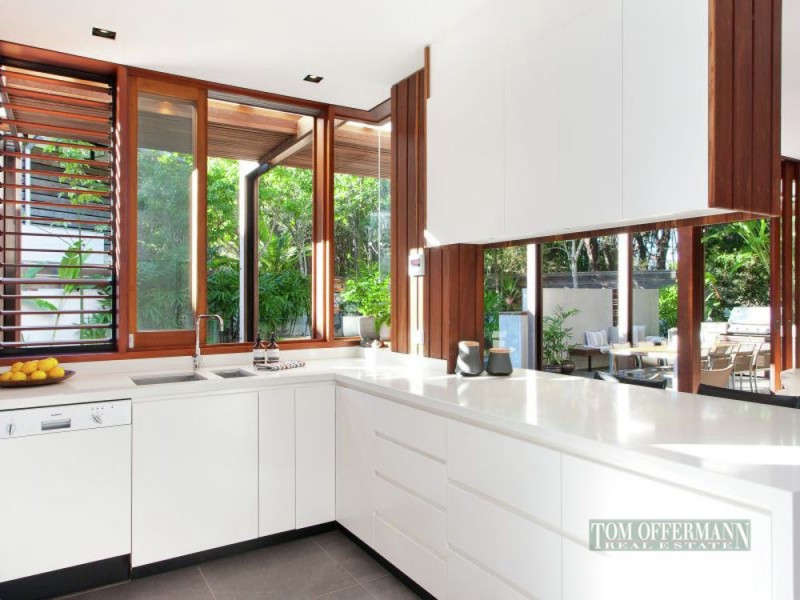 15 Wild Apple Court, Noosa Heads QLD 4567