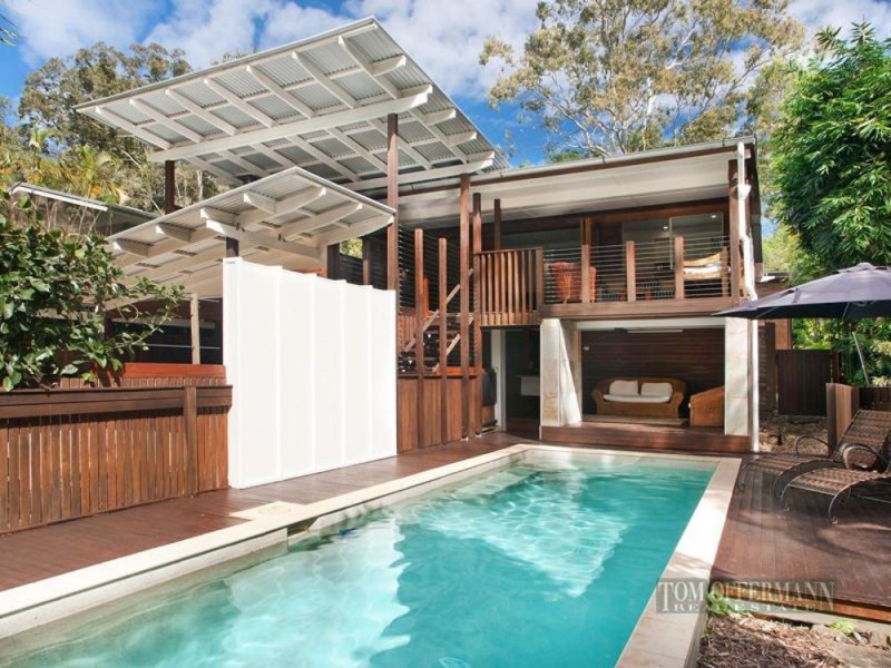 4 Morning Glory Drive, Cooroibah QLD 4565