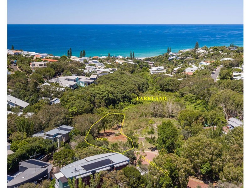 33 Seamist Court, Sunshine Beach QLD 4567