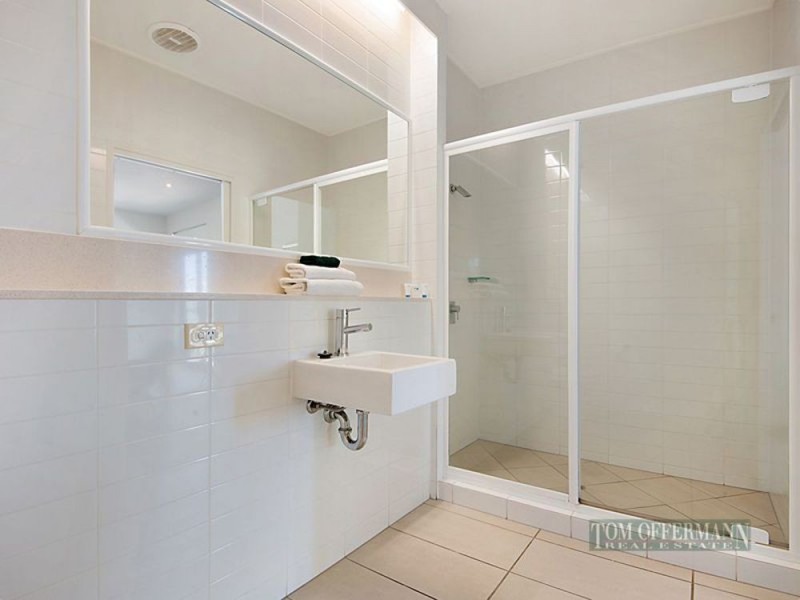 18/152 Noosa Parade, Noosaville QLD 4566