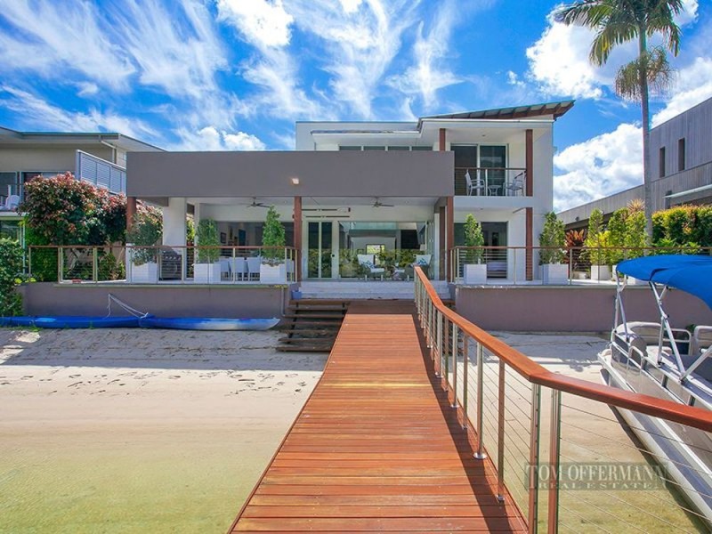 43 Mossman Ct, Noosa Heads QLD 4567