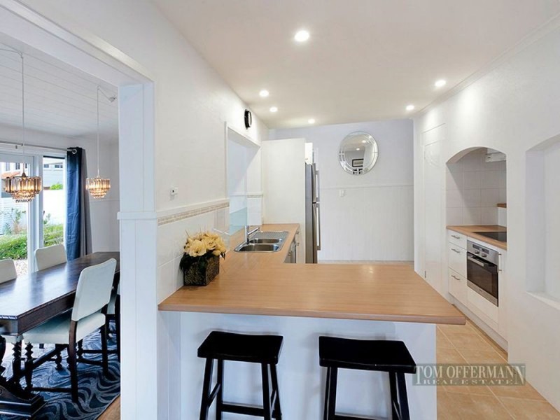 30 Wyuna Drive, Noosaville QLD 4566