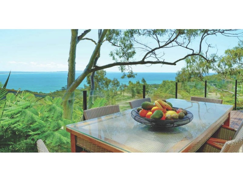 25 Bayview Road, Noosa Heads QLD 4567