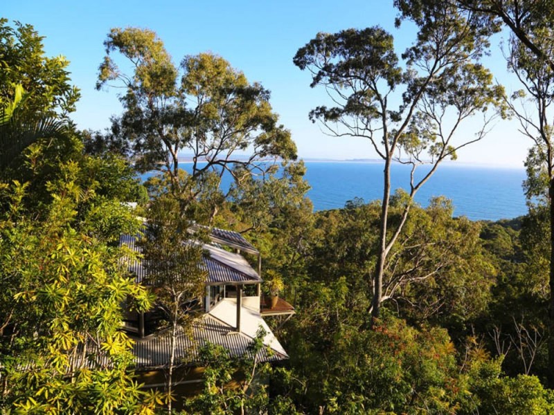 25 Bayview Road, Noosa Heads QLD 4567