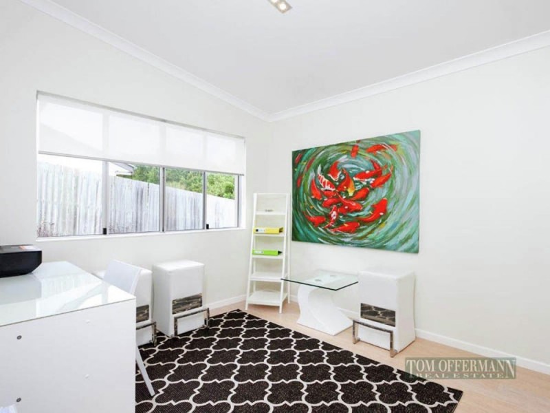 11 Seafarer Court, Castaways Beach QLD 4567