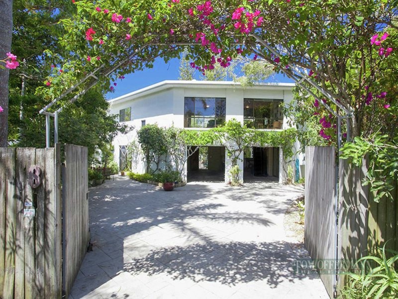 8 Jasmin Ct, Marcus Beach QLD 4573