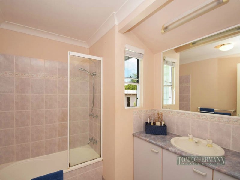 4/38 James St, Noosaville QLD 4566