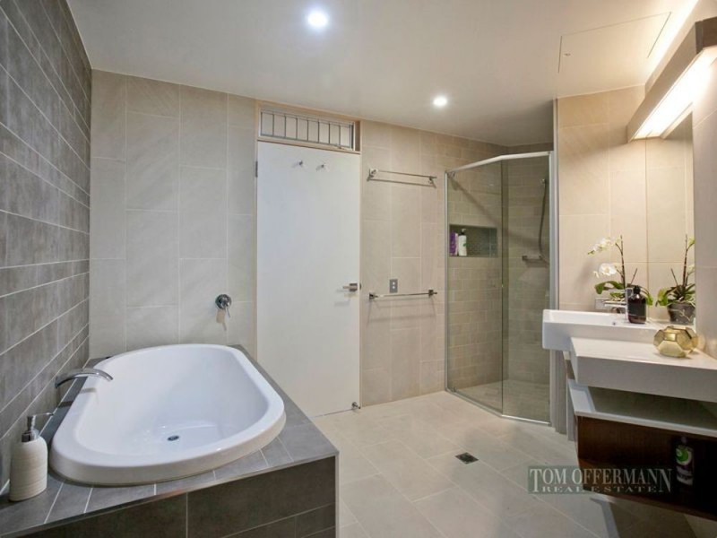 2111/5 Morwong Drive, Noosa Heads QLD 4567