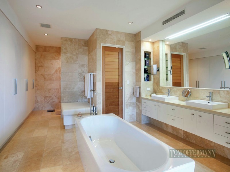 19/8 Serenity Close, Noosa Heads QLD 4567