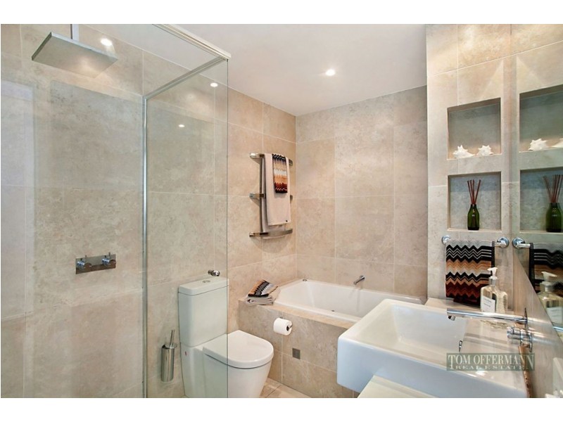 4/25 Allambi Rise, Noosa Heads QLD 4567