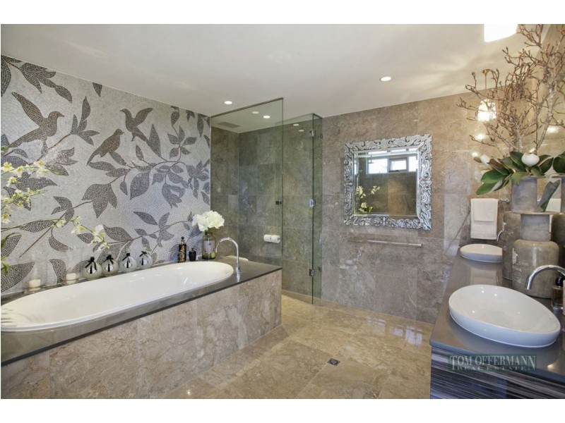 19/10 Serenity Close, Noosa Heads QLD 4567