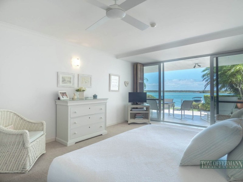 1/4 Quamby Place, Noosa Heads QLD 4567