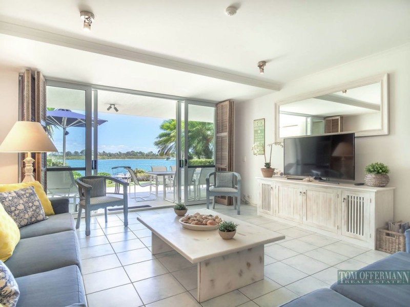 1/4 Quamby Place, Noosa Heads QLD 4567