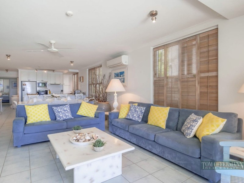 1/4 Quamby Place, Noosa Heads QLD 4567