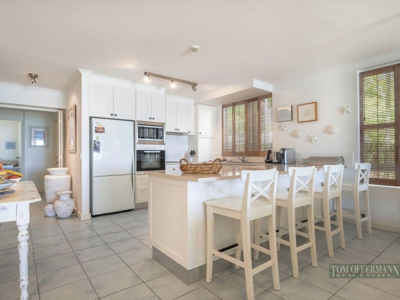 1/4 Quamby Place, Noosa Heads QLD 4567