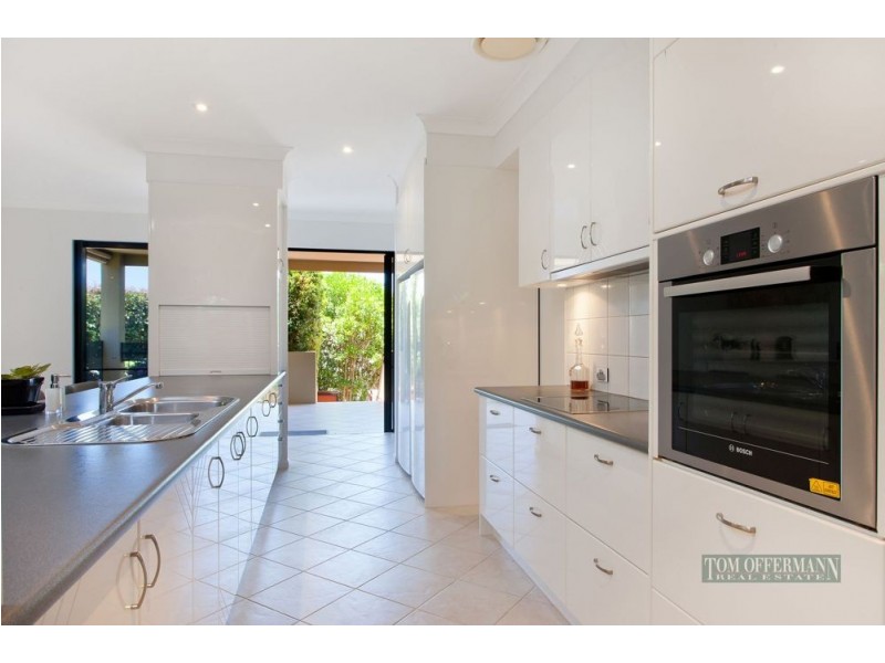 22 Naturi St, Noosa Heads QLD 4567