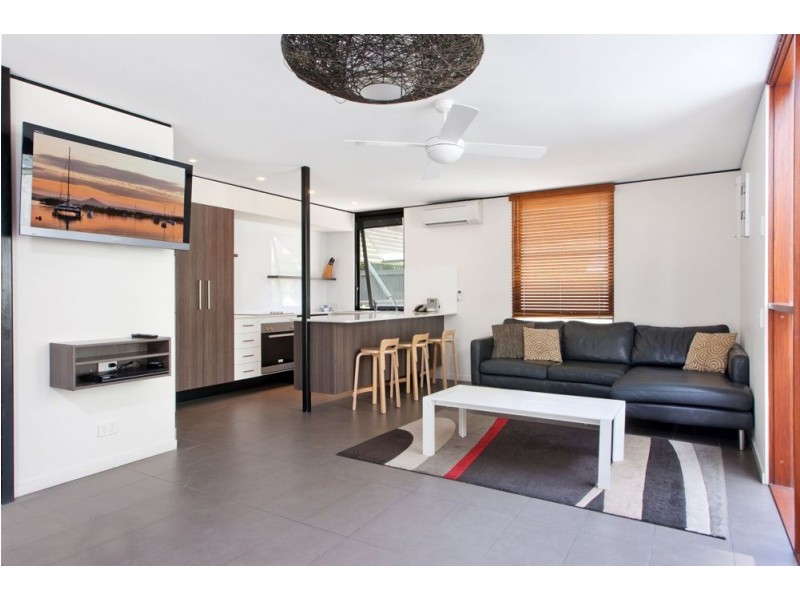 10/30 Hastings Street, Noosa Heads QLD 4567