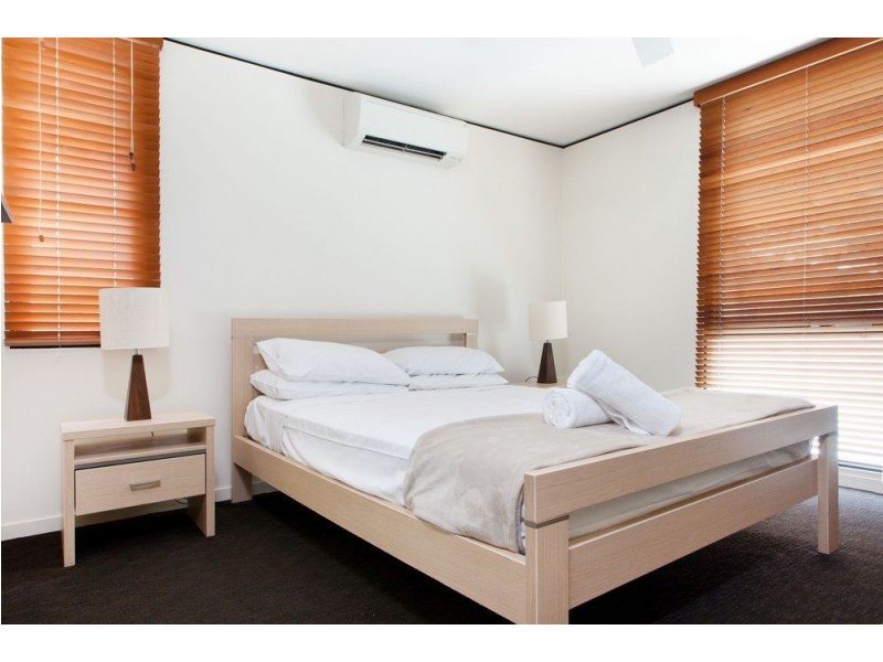 10/30 Hastings Street, Noosa Heads QLD 4567