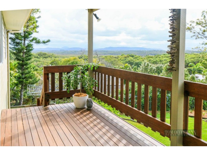 9 Bursaria St, Peregian Beach QLD 4573