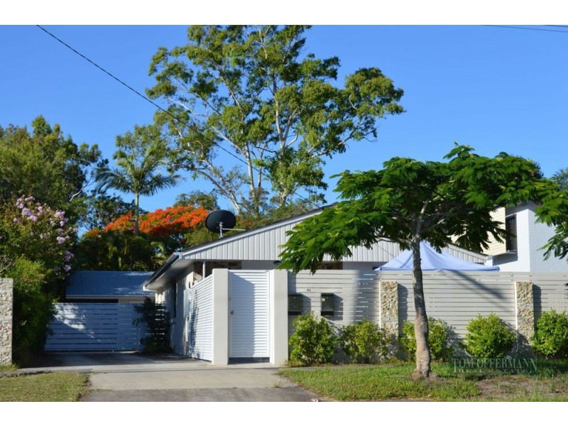 44 Poinciana Ave, Tewantin QLD 4565