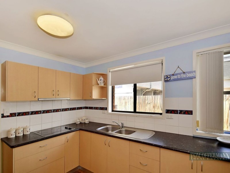 44 Poinciana Ave, Tewantin QLD 4565